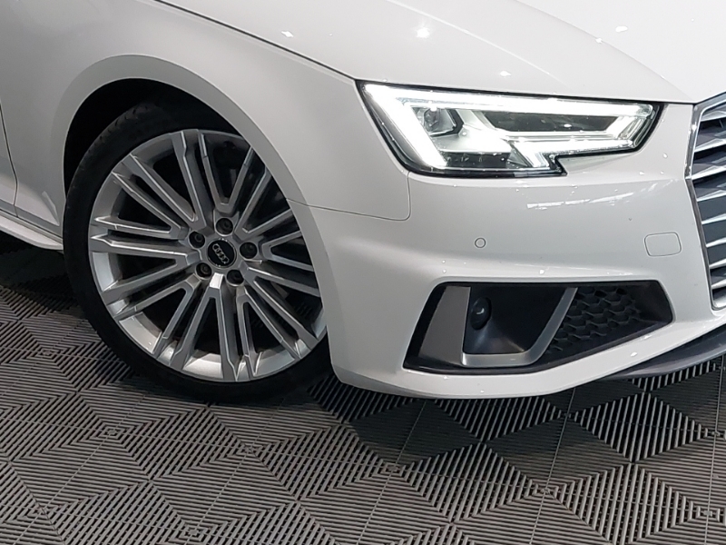 Audi A4 Black Edition 35 Tfsi 150 Ps S Tronic Black #20