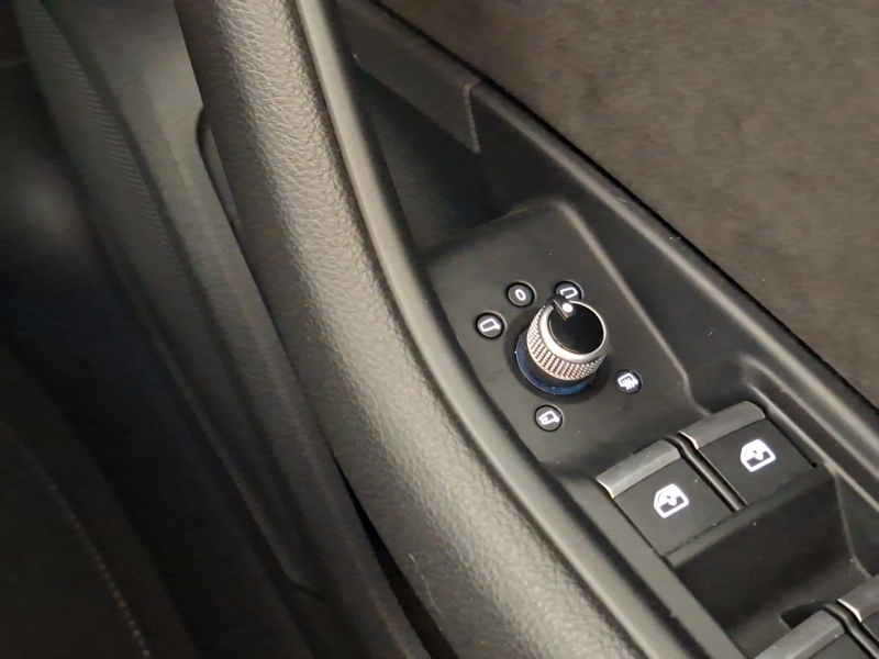 Audi A4 35 Tfsi Black Edition S Tronic Comfort-plusso Black #17