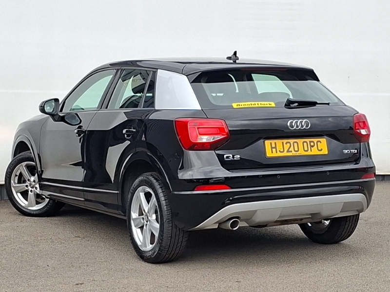 Audi Q2 30 Tdi Sport Black #2