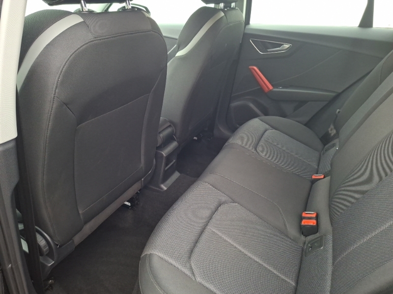 Audi Q2 30 Tdi Sport Black #6