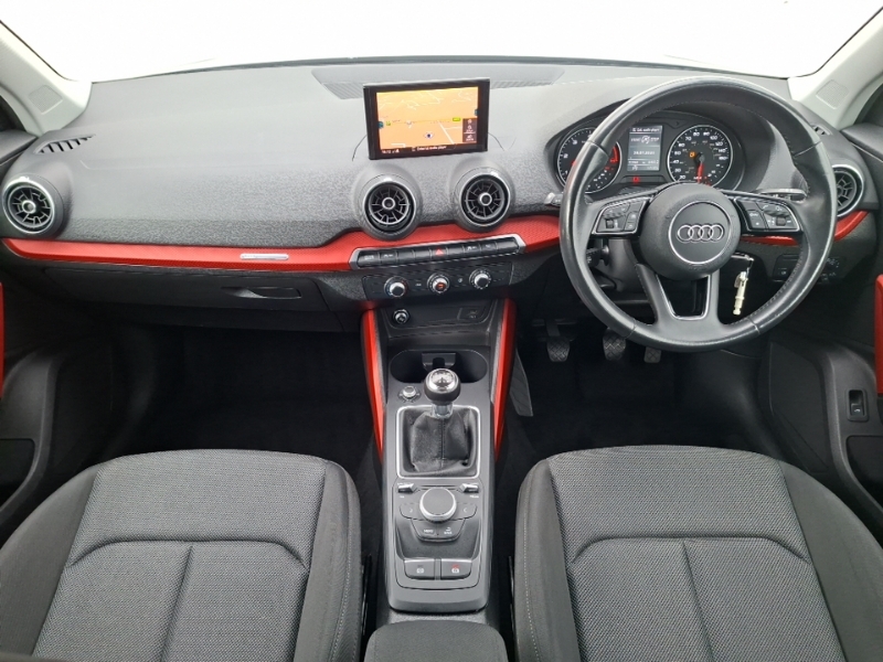 Audi Q2 30 Tdi Sport Black #3