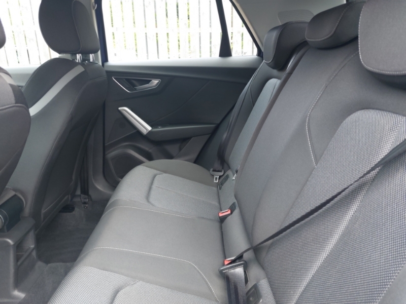 Audi Q2 30 Tfsi Sport Blue #6