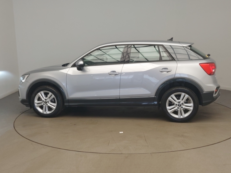 Audi Q2 35 Tfsi Sport Silver #4