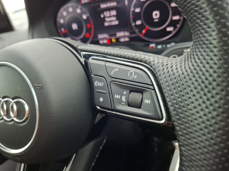 Audi Q2 Sport 35 Tfsi 150 Ps 6-Speed Black #13