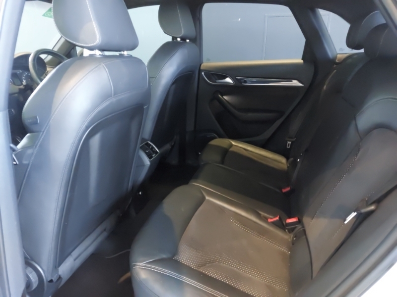 Audi Q3 2.0 Tdi Black Edition White #6