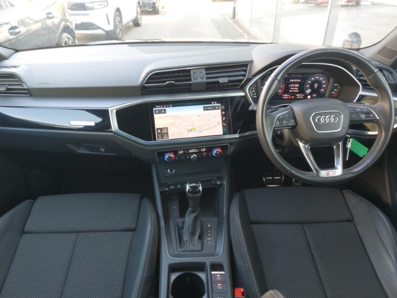 Audi Q3 35 Tfsi Black Edition S Tronic Black #3