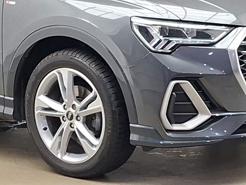Audi Q3 35 Tfsi Black Edition S Tronic Grey #20