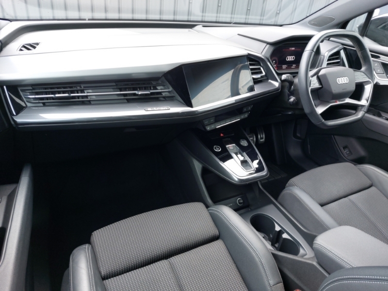 Audi Q4 E Tron Q4 Sportback S Line 40 E-tron 150,00 Kw Blue #17