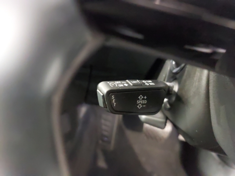Audi Q8 e tron 300Kw 55 Quattro 114Kwh Launch Edition Black #15