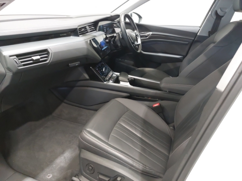 Audi Q8 e tron 250Kw 50 Quattro 95Kwh Sport White #5