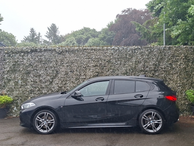 BMW 1 Series 118I 136 M Sport Live Cockpit Professional Black #4