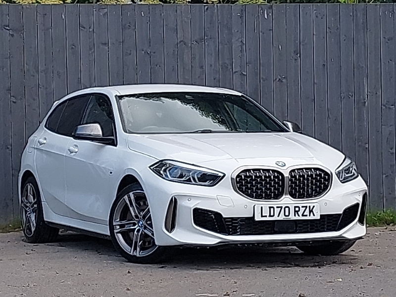 BMW 1 Series M135i Xdrive Step White