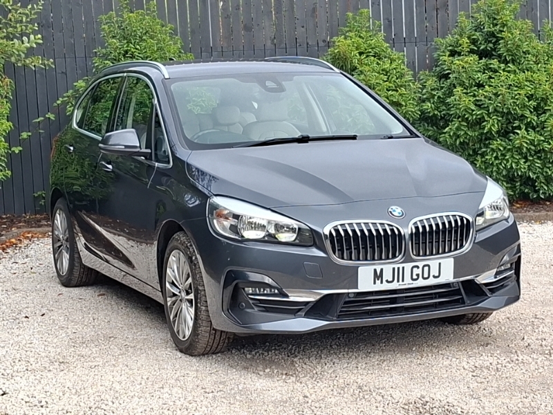 BMW 2 Series 220I Luxury Dct Grey