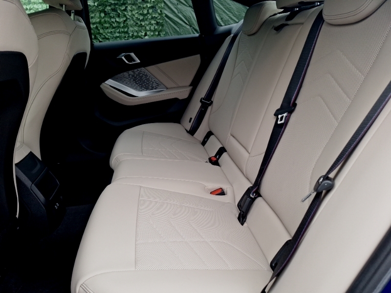 BMW 2 Series 220 M Sport Step 2025 Black #12