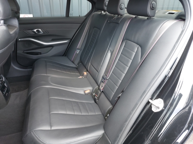 BMW 3 Series 320I M Sport Step Red #6