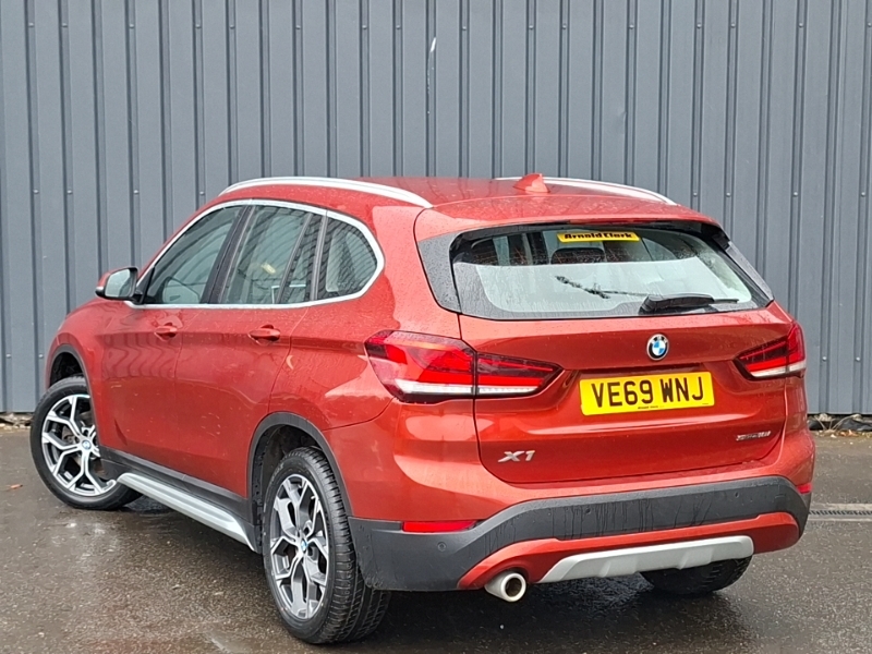 BMW X1 Sdrive 18I Xline Orange #2