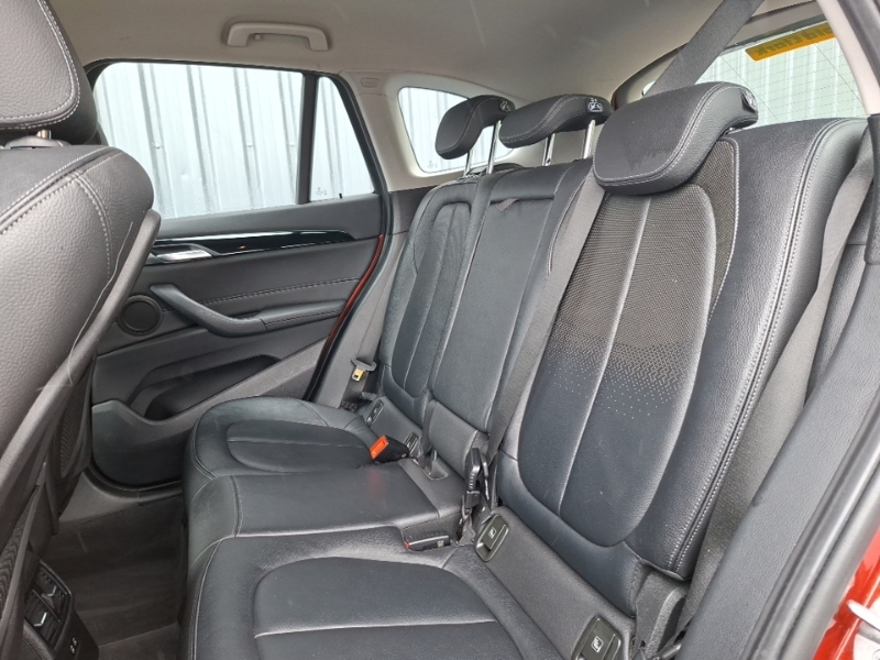 BMW X1 Sdrive 18I Xline Orange #6