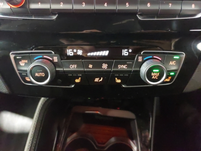 BMW X1 2L Sport White #17