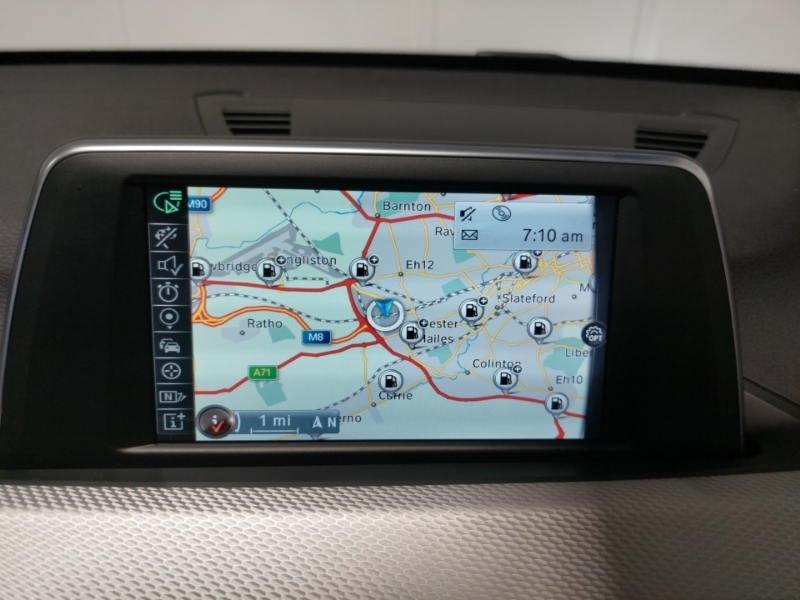 BMW X1 2L Sport White #10