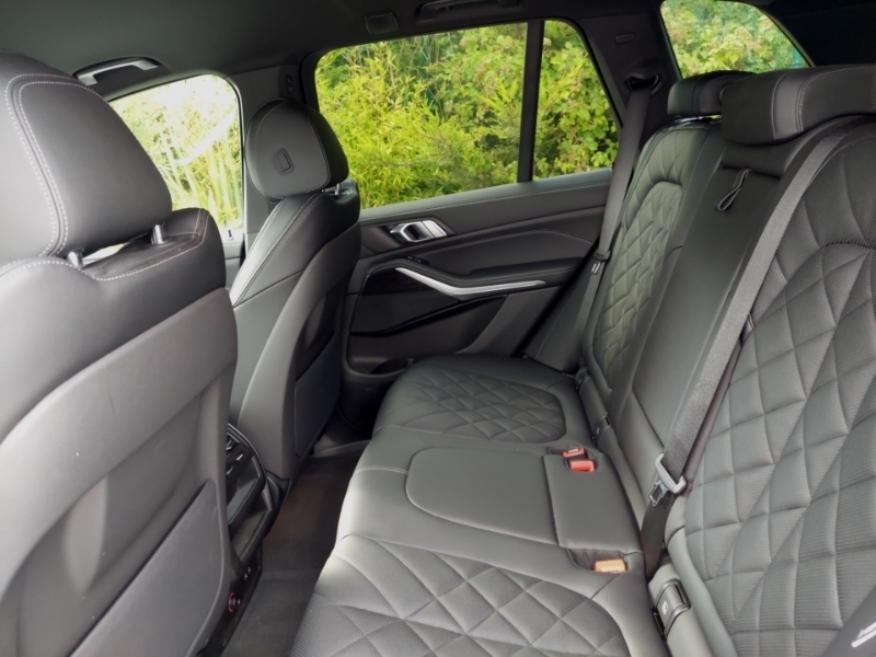 BMW X5 Xdrive50e M Sport Black #6