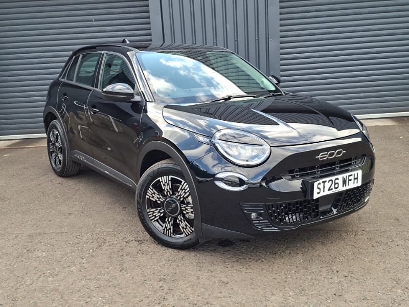 Fiat 600 1.2 Hybrid 48V Edct-6 Black