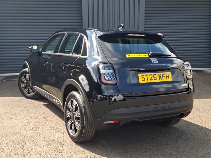 Fiat 600 1.2 Hybrid 48V Edct-6 Black #2