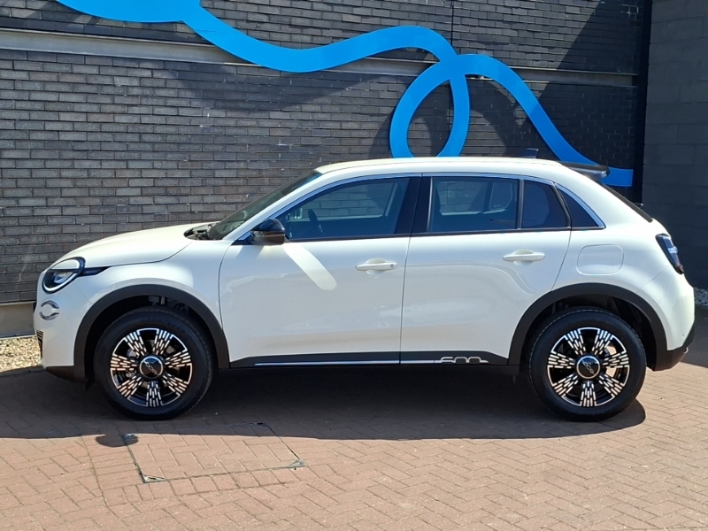 Fiat 600 1.2 Hybrid 48V Edct-6 White #4