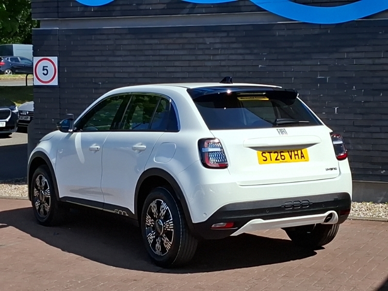 Fiat 600 1.2 Hybrid 48V Edct-6 White #2