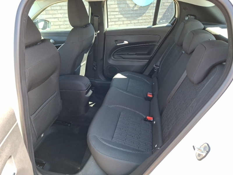 Fiat 600 1.2 Hybrid 48V Edct-6 White #6