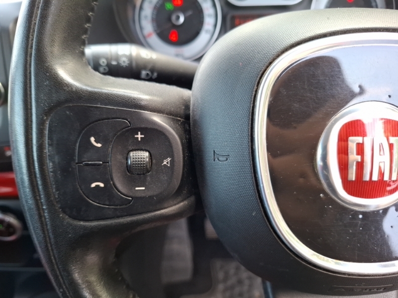 Fiat 500L Multijet Lounge Dualogic Red #12