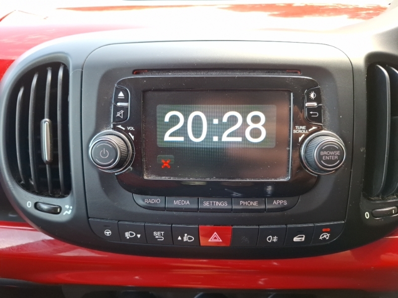 Fiat 500L Multijet Lounge Dualogic Red #17