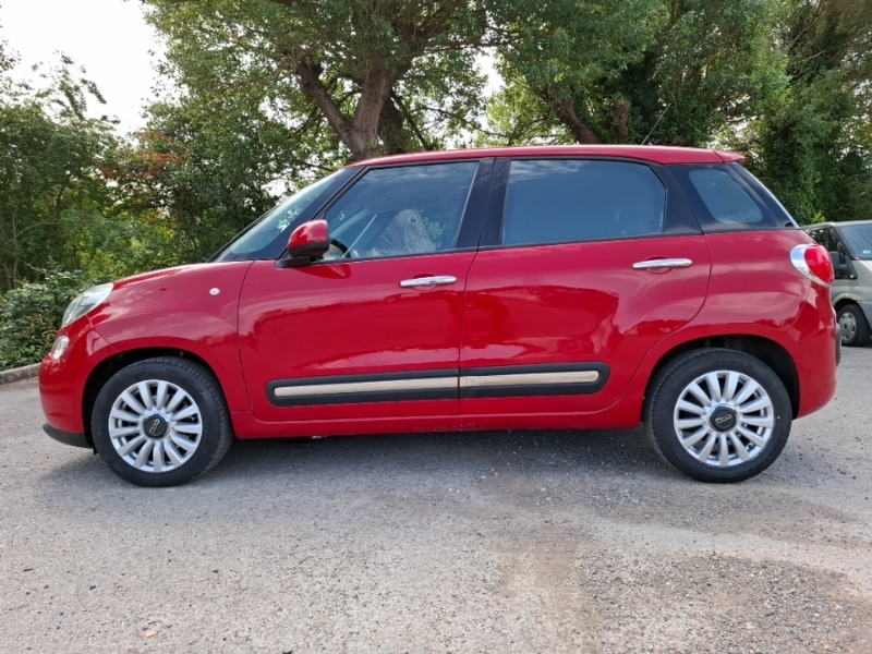 Fiat 500L 1.3 Multijet 95 Pop Star Red #4