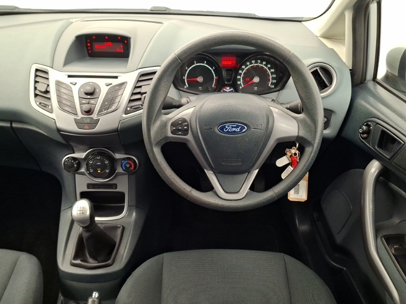 Ford Fiesta 1.4L Zetec Black #8