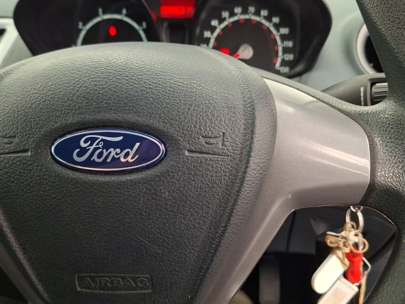 Ford Fiesta 1.4L Zetec Black #13