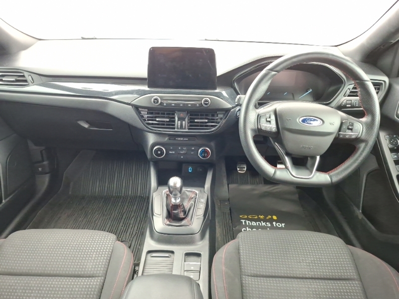 Ford Focus 1.0 Ecoboost 125 St-line Red #3