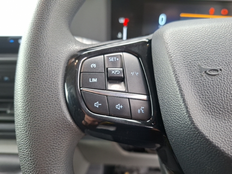 Ford Transit Custom 300 Lwb 2.0 Tdci Limited 136Ps Grey #10