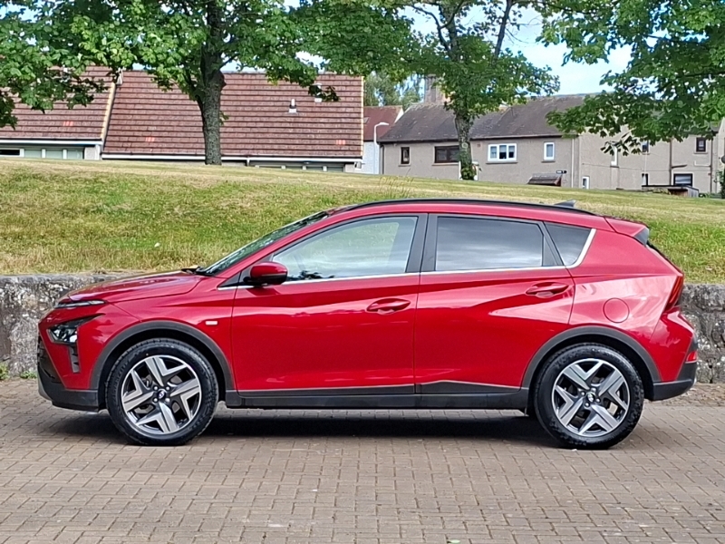 Hyundai Bayon 1.0 Tgdi 48V Mhev Premium Dct Red #4
