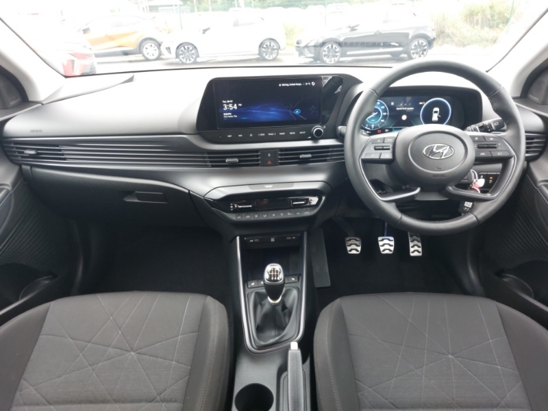 Hyundai Bayon 1.0 Tgdi 48V Mhev Premium White #3