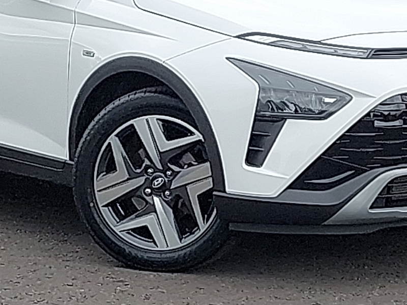 Hyundai Bayon Premium Black #20
