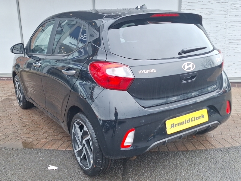 Hyundai I10 1.2 79 Premium Nav Black #2