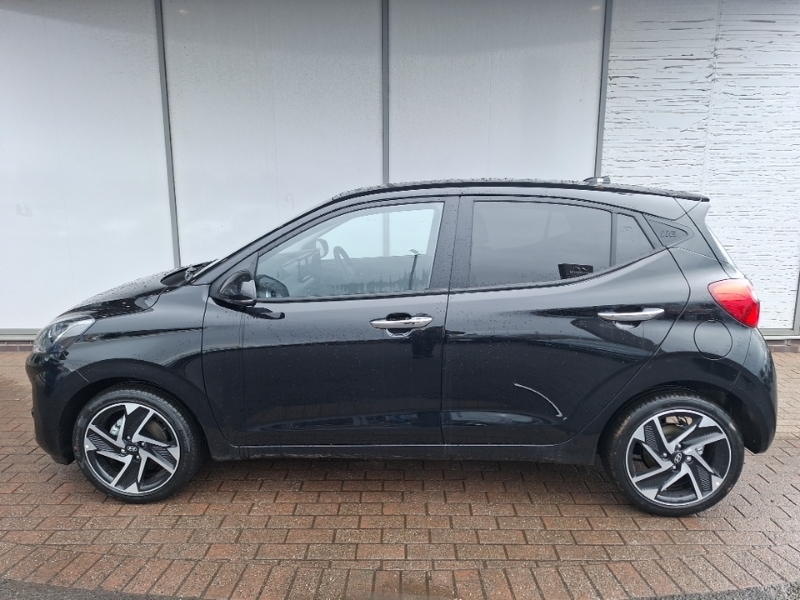 Hyundai I10 1.2 79 Premium Nav Black #4