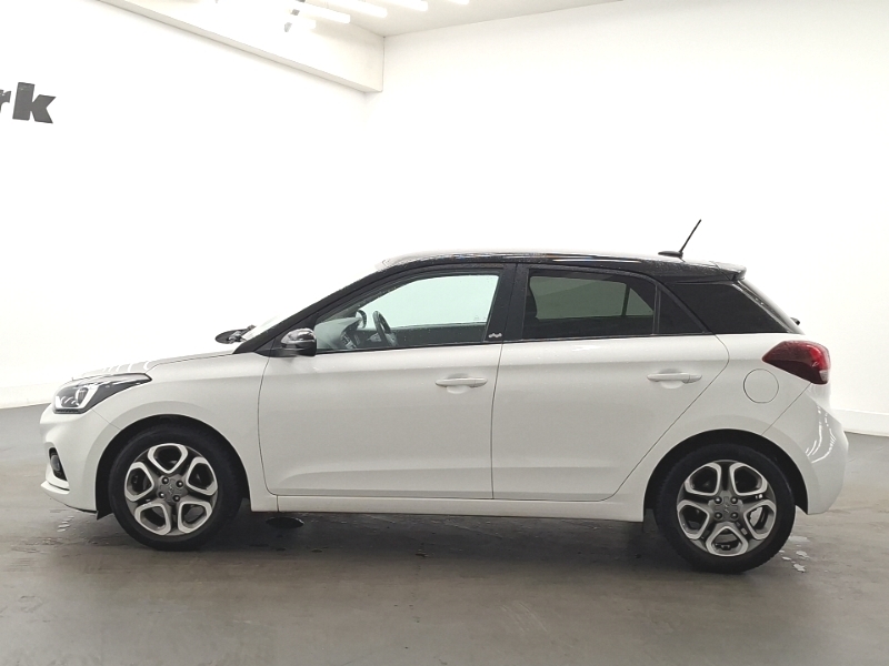 Hyundai I20 1.2 Mpi Play White #4
