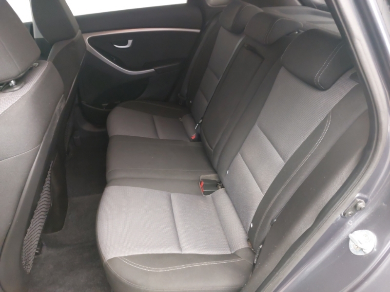 Hyundai I30 1.4 Blue Drive Se Nav Grey #6