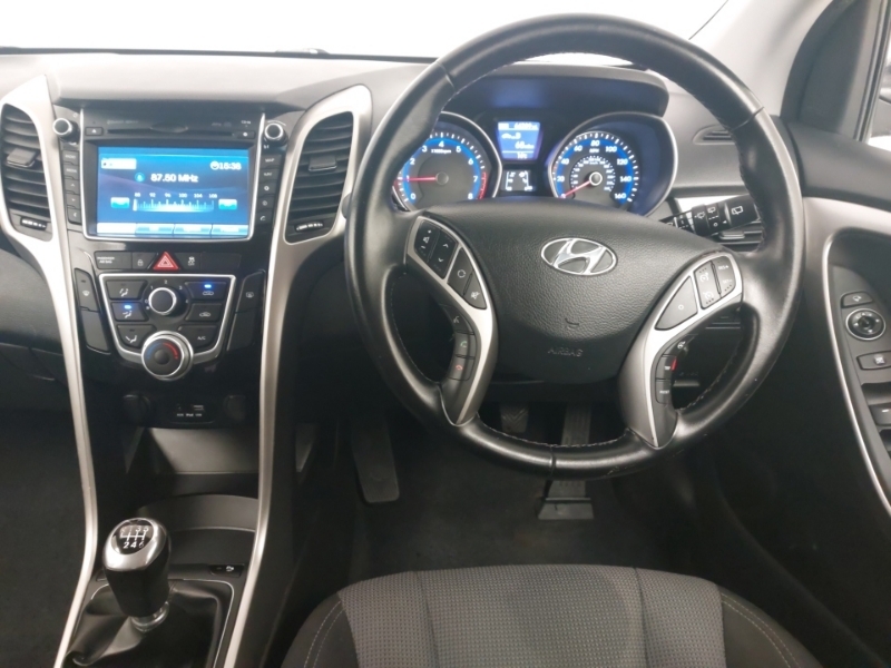 Hyundai I30 1.6 Crdi Blue Drive Silver #8