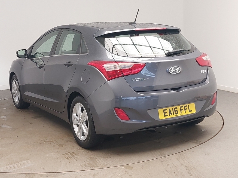 Hyundai I30 1.4 Blue Drive Se Nav Grey #2
