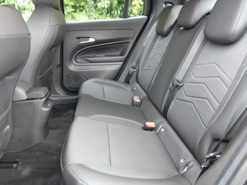 Jeep Avenger 1.2 Altitude Black #6