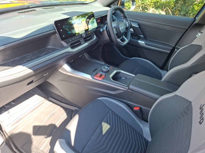Jeep Compass 1.2 E-hybrid Summit Dct Black #5