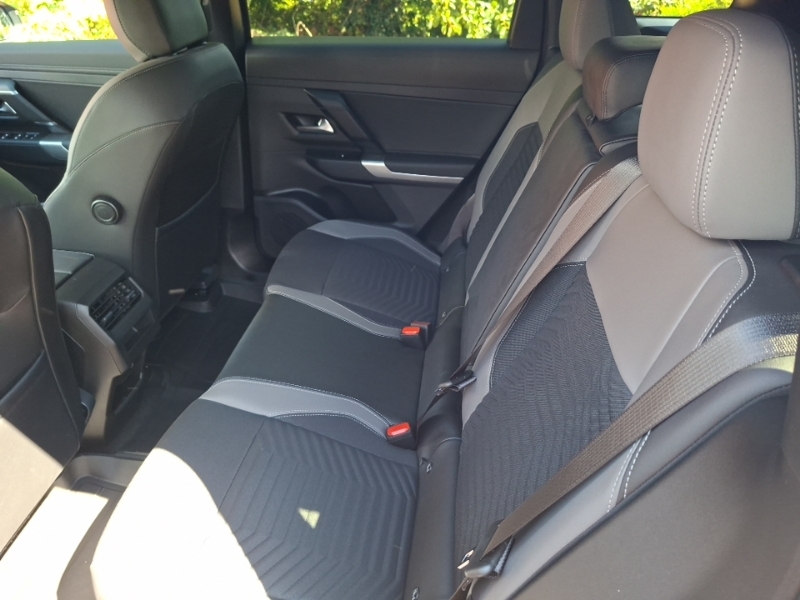 Jeep Compass 1.2 E-hybrid Summit Dct Black #6