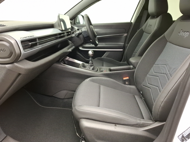Jeep Avenger 1.2 Altitude Black #5