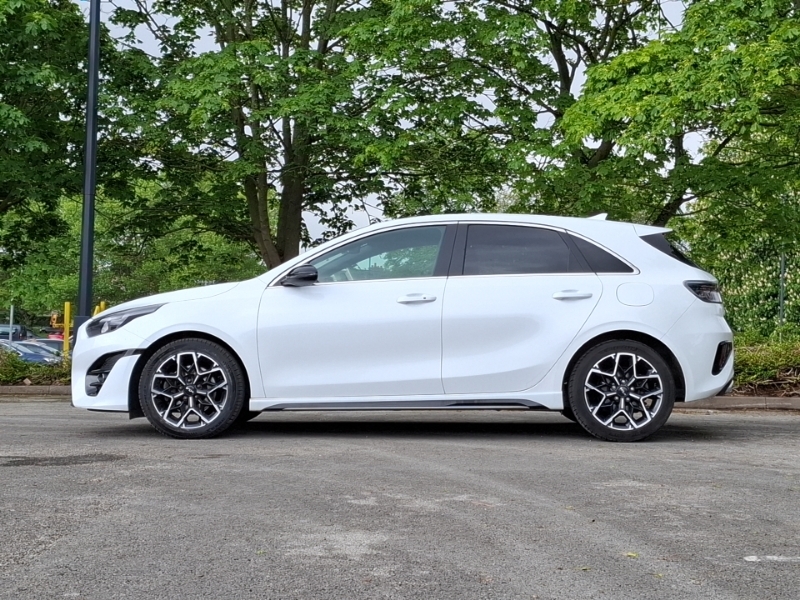 Kia Ceed 1.5T Gdi Isg Gt-line White #4